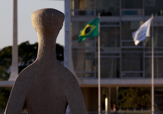 STF debate quórum e impedimentos em apuração envolvendo Moraes