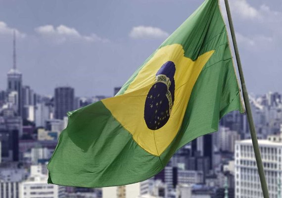 Sem reformas, Brasil não cresce, diz FMI