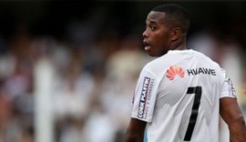 Contratação de Robinho pelo Santos gera repúdio na internet