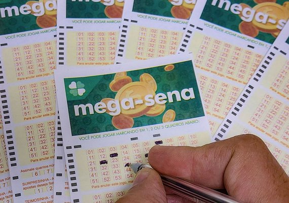 Mega-Sena acumula e prêmio vai a R$ 5,5 milhões