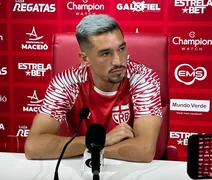 CRB acerta rescisão com meio-campista Juninho Valoura