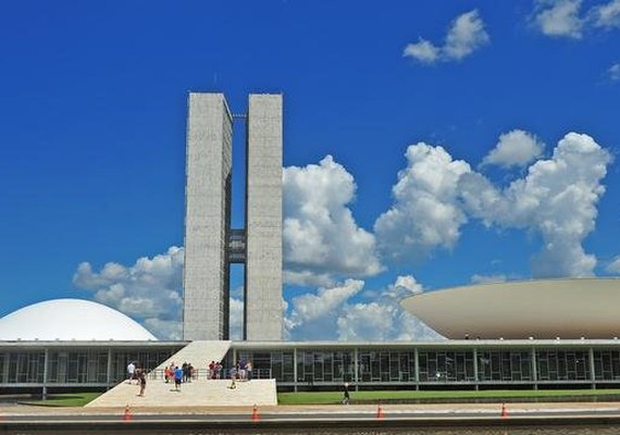 Governo deve controlar gastos até a aprovação da Lei Orçamentária de 2021