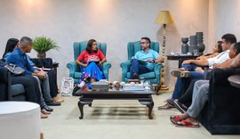Governador recebe secretários e liderança do MTST e trata sobre projetos habitacionais