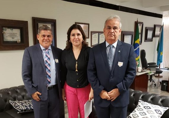 Otávio Lessa representa a Atricon no Senado Federal