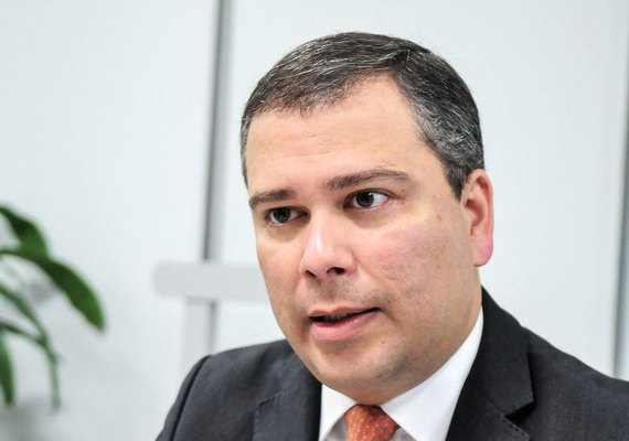 STF soma dois votos para manter ex-presidente do BRB preso no caso Master