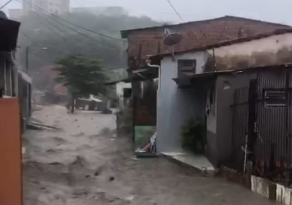 Chuvas deixam 27 pessoas desabrigadas na capital