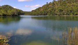 Casal emite alerta após registro de invasões na APA do Catolé