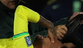 Médico da seleção brasileira afirma que Neymar está fora da Copa América