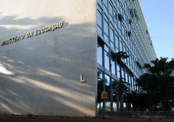 MEC afirma que inscrições para Prouni e Fies 2021 abrem em janeiro