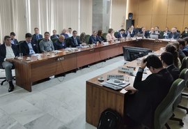 Em reunião, CNA e Ministério da Agricultura discutem crédito e seguro rural