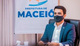 JHC anuncia que vai zerar Imposto Sobre Serviços pros ônibus de Maceió