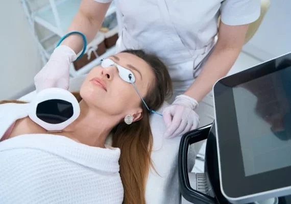 Não caia em golpes! Expert ensina como identificar falsos esteticistas