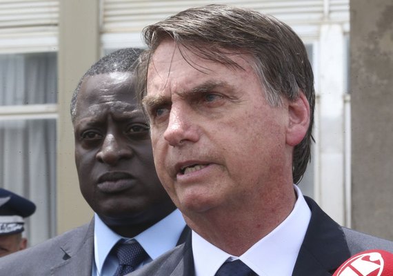 Bolsonaro afirma que  caixa-preta de diversos órgãos federais começou a ser aberta