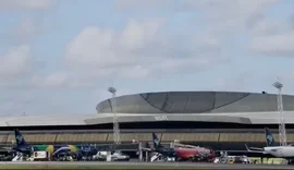 Avião pousa no Recife após ameaça de bomba