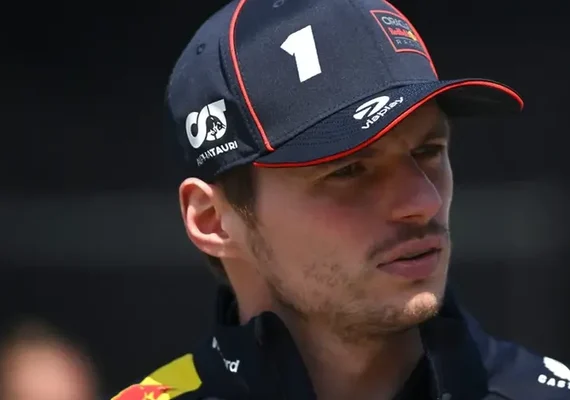 Verstappen cogita deixar Fórmula 1 mesmo após mudanças nos motores