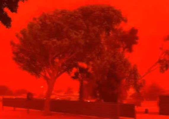 ''Apocalipse'': Céu fica avermelhado na Austrália e chama atenção