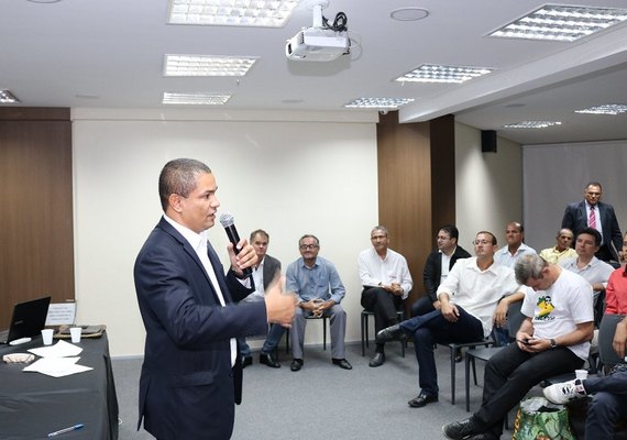 Direita faz “Caravana da Renovação” em Alagoas