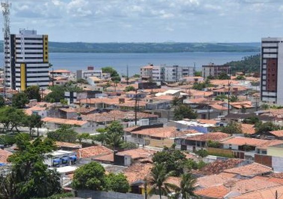 Decreto suspende  licenças de construções para região do Pinheiro, Mutange e Bebedouro