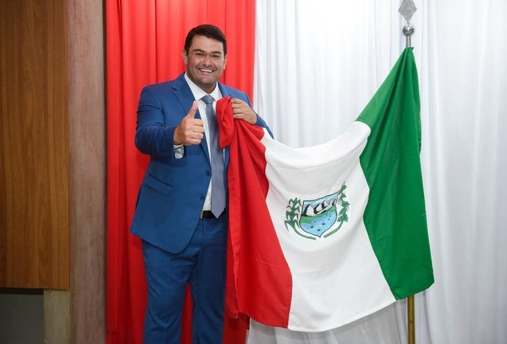 Prefeito de Mar Vermelho busca investimentos em Brasília após sucesso do Festival de Inverno