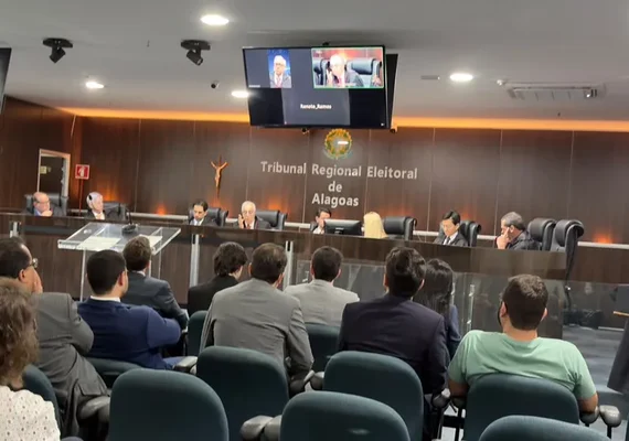 Kelmann vence no TRE e mantém mandato na Câmara de Maceió