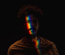 Pedro Salvador lança álbum homônimo que destaca identidade musical