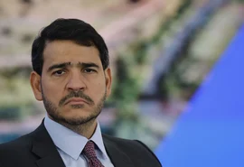 Quem é Jorge Messias, indicado de Lula para a vaga de Barroso no STF