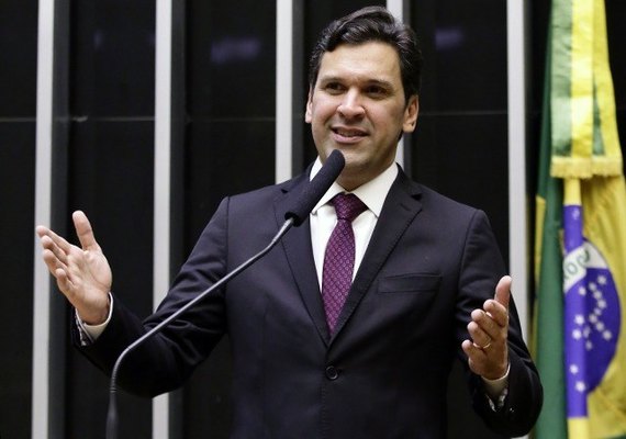 Chegou a hora da Câmara mostrar independência, diz deputado Isnaldo Bulhões