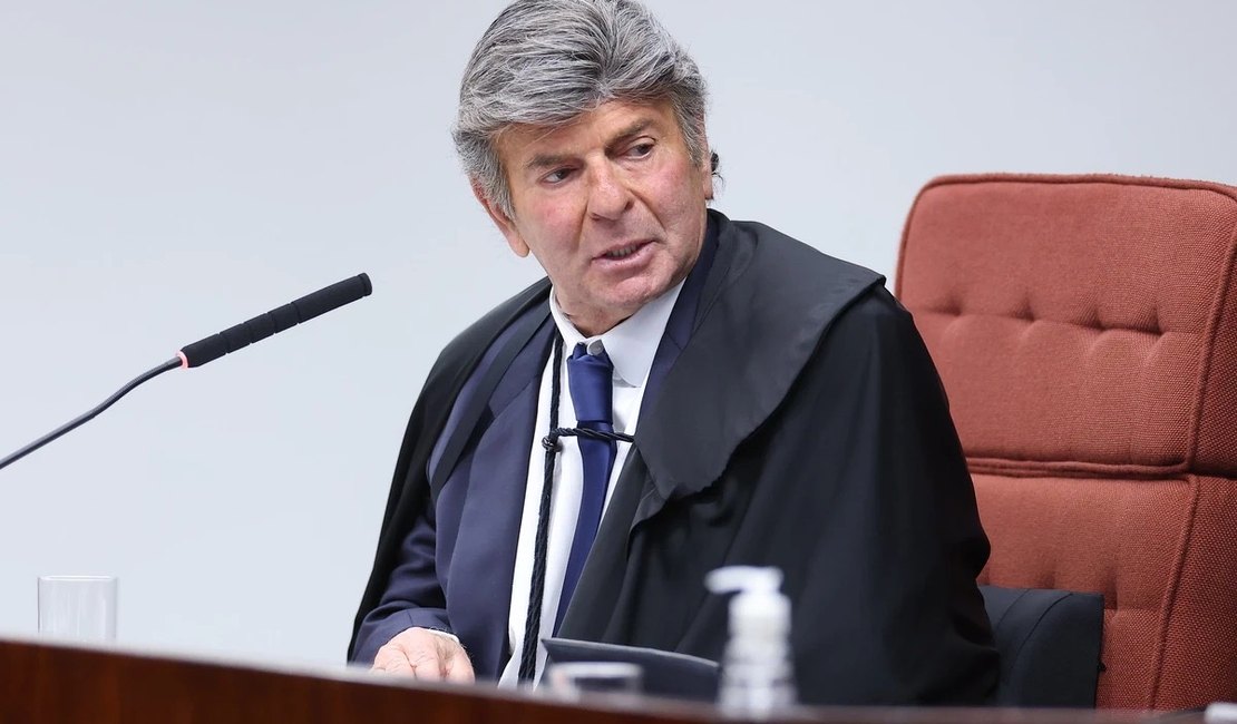 Bolsonarismo sofreu derrota devastadora com voto bombástico de Fux contra Fux