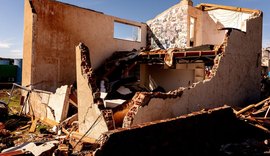 Famílias atingidas por tempestade no Paraná vão receber até R$ 50 mil