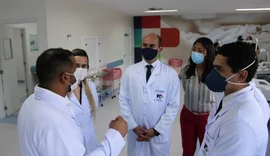 Hospital Metropolitano oferece suporte psicológico aos profissionais