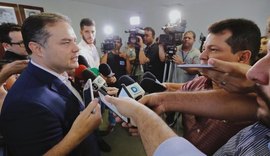 Governador inaugura empresa e assina ordem de serviço para pavimentar núcleo industrial