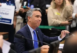 Rafael Brito comemora aprovação de Projeto de lei que cria piso salarial para profissionais da educação