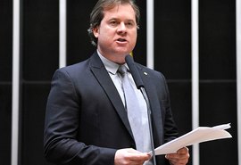 Marx Beltrão pode concorrer ao governo do estado em 2022