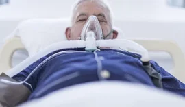 Covid causa aumento de hospitalizações em 7 estados, diz Fiocruz
