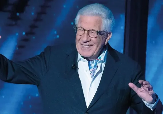 Morre Peppino di Capri, ícone da música italiana, aos 86 anos