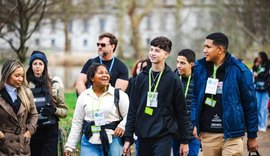 Intercâmbio na Inglaterra amplia horizontes de alunos da rede municipal