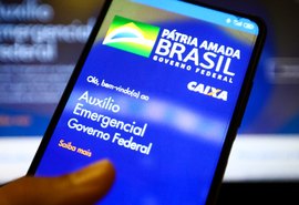 Caixa paga auxílio emergencial a nascidos em outubro