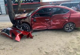 Idoso avança com carro após passar mal e provoca acidente no Tabuleiro do Martins