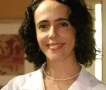 Atriz Silvia Buarque relata luta contra câncer e dupla mastectomia