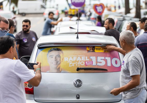 Adesivaço de Rafael Brito toma conta de Arapiraca neste sábado (27)