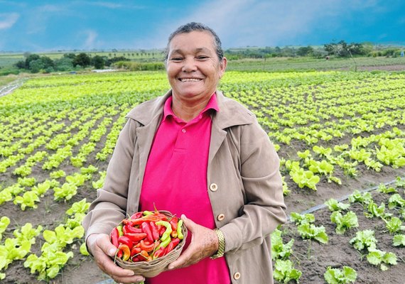 No Dia Internacional da Agricultura Familiar, governador divulga maior compra pública no setor, para merenda escolar