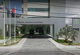 Justiça Eleitoral pune, multa e pode retirar do ar rede social de Renan Calheiros por fake news contra Rodrigo