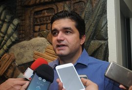 Afinal, em quem Rui Palmeira vota para o Senado?