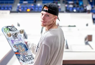 Skate street: Giovanni Vianna é prata e Rayssa fica em 4º em Sidney