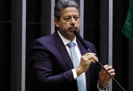 Arthur Lira pede uma nova proposta do TSE e STF caso voto impresso seja rejeitado