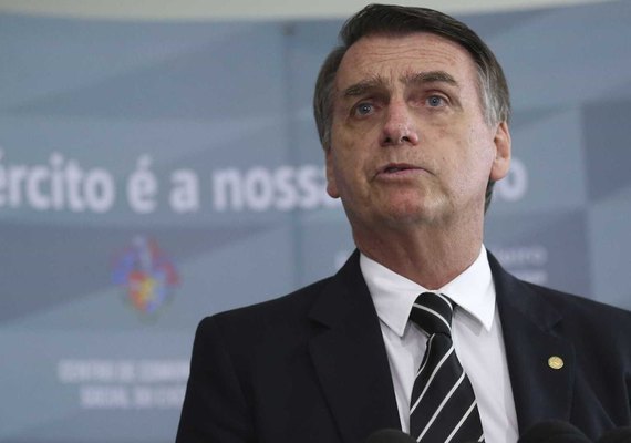 Para aliados, problemas com ex-assessor é teste de fogo a Bolsonaro