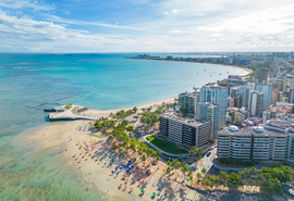 Maceió ocupa o 3º lugar no ranking de destinos mais vendidos do Brasil e 1º do Nordeste em 2023