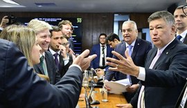 CPMI do INSS aprova quebra de sigilo de Lulinha e convoca André Moura