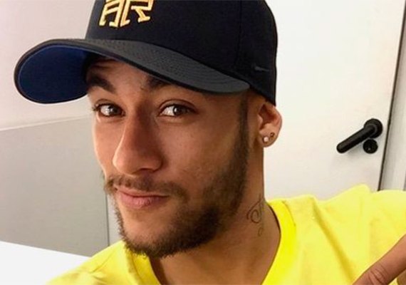PSG aguarda Neymar para treinos e presença como torcedor em final