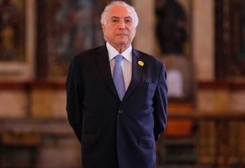 Temer sanciona reajuste de salário do STF; Fux revoga auxílio-moradia